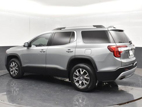 Used 2023 GMC Acadia SLT FWD image 17