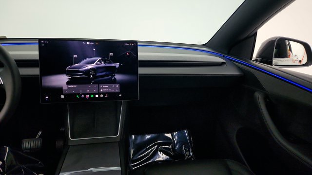 Used 2026 Tesla Model Y AWD image 50