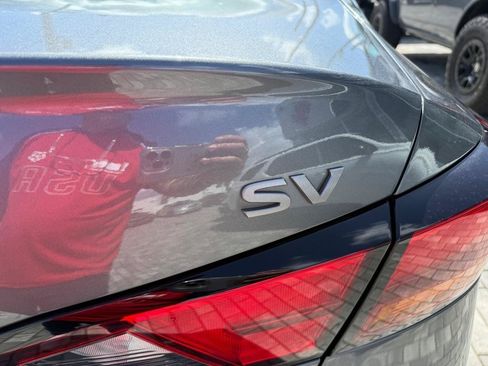 Used 2025 Nissan Altima 2.5 SV FWD image 7