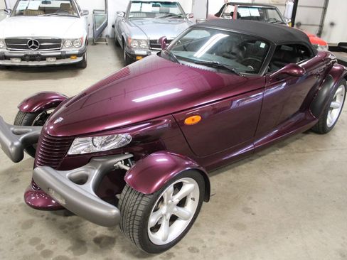 Used 1997 Plymouth Prowler image 15