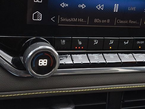 Used 2024 Chevrolet Colorado ZR2 w/ ZR2 Bison Edition image 26