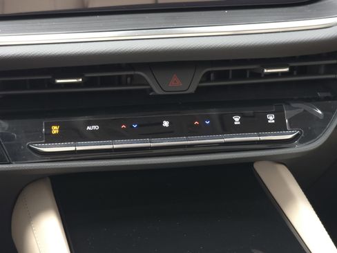 New 2026 Buick Envision Preferred image 16