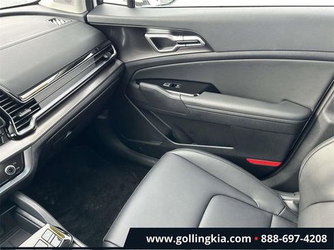 Certified 2025 Kia Sportage EX w/ EX Premium Package image 30
