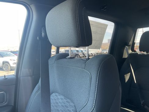 New 2026 RAM 1500 Big Horn AWD/4WD image 30