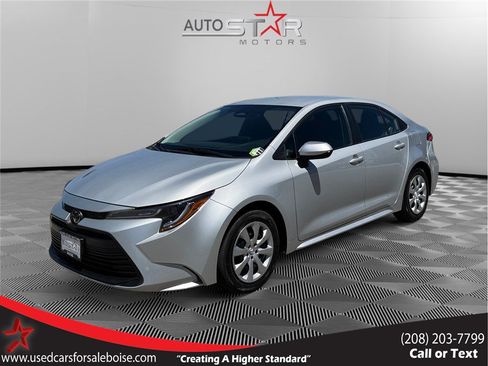 Used 2024 Toyota Corolla LE FWD image 1