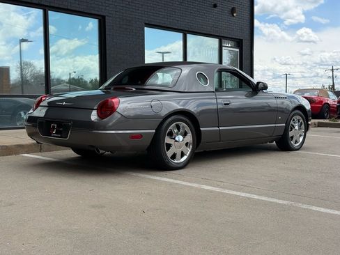 Used 2003 Ford Thunderbird RWD image 10