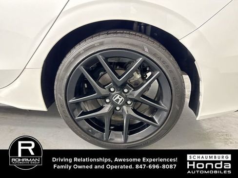 Used 2023 Honda Civic Sport image 6