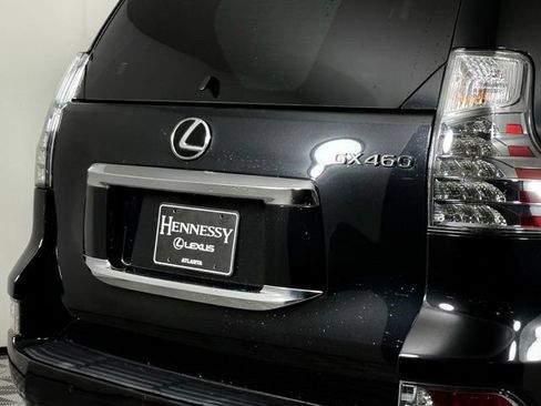 Used 2023 Lexus GX 460 Premium w/ Premium Plus Package AWD/4WD image 16