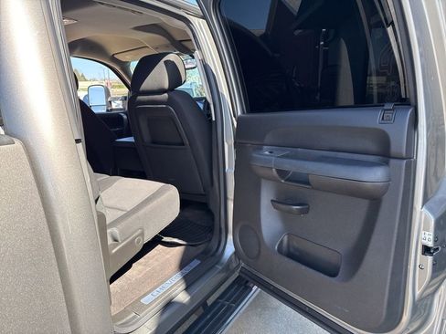 Used 2013 Chevrolet Silverado 3500 LT w/ Interior Plus Package AWD/4WD image 43