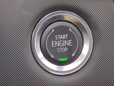 New 2025 Chevrolet Colorado Z71 w/ Midnight Edition image 17