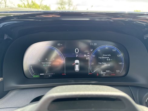 New 2025 Toyota Crown Signia w/ Advanced Technology Package image 18