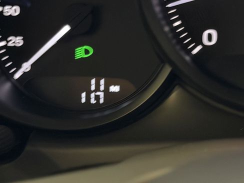 New 2026 Porsche Macan Turbo image 22