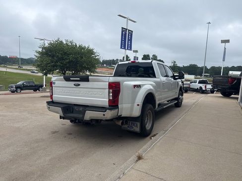 Used 2022 Ford F350 Lariat w/ Lariat Value Package AWD/4WD image 7
