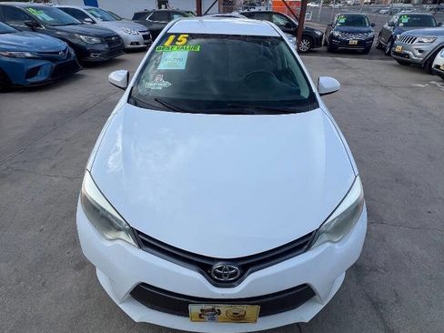 Used 2015 Toyota Corolla LE FWD image 20