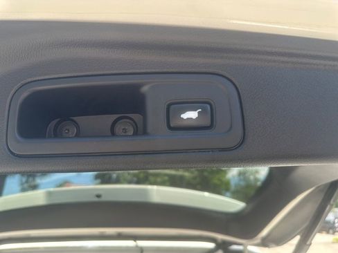 Used 2017 Honda Pilot EX-L image 24