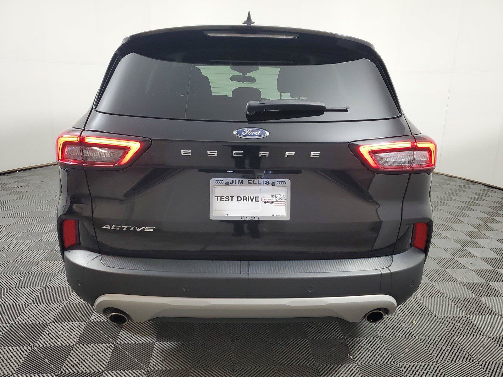 Used 2024 Ford Escape Active w/ Tech Pack #1 FWD image 5