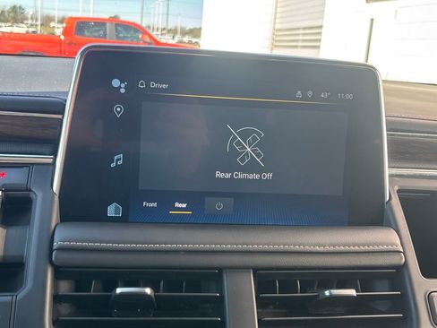 Used 2023 Chevrolet Tahoe Premier image 11