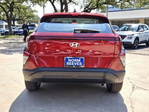 New 2026 Hyundai Kona SE FWD image 4