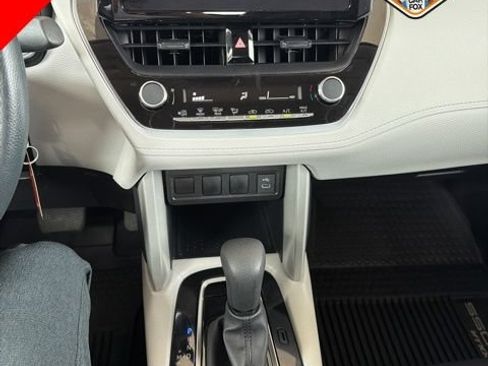 Certified 2025 Toyota Corolla Cross L FWD image 17