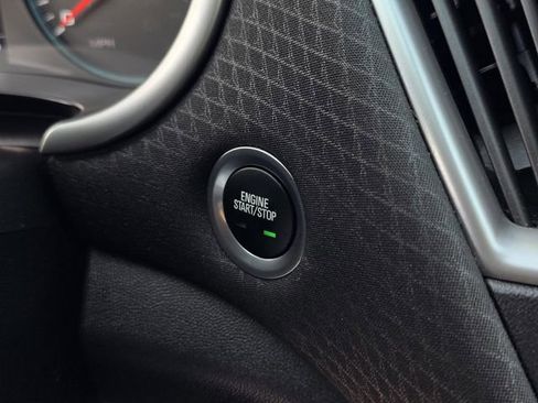 Used 2025 Chevrolet Malibu LT image 13