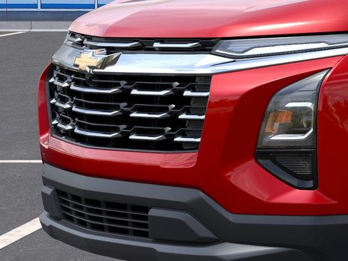 New 2026 Chevrolet Equinox LT w/ LPO, Floor Liner Package FWD image 37