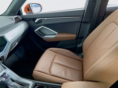 Used 2023 Audi Q3 2.0T Premium w/ Convenience Package image 22