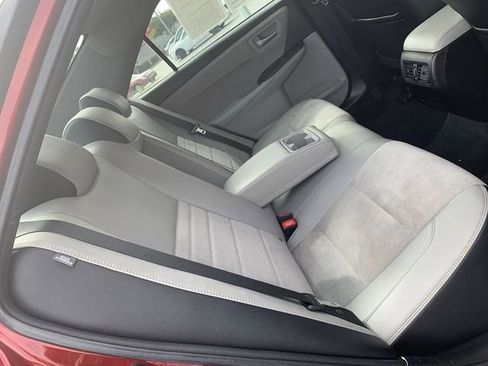 Certified 2017 Toyota Camry XSE FWD image 12