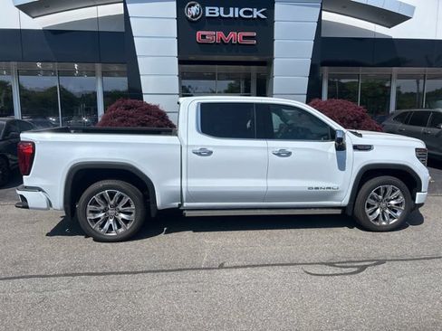 New 2026 GMC Sierra 1500 Denali AWD/4WD image 2