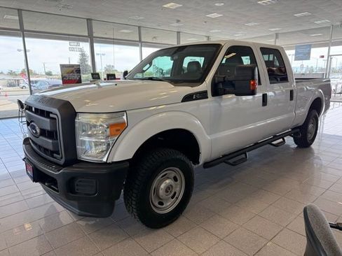 Used 2014 Ford F250 XL w/ Power Equipment Group image 6