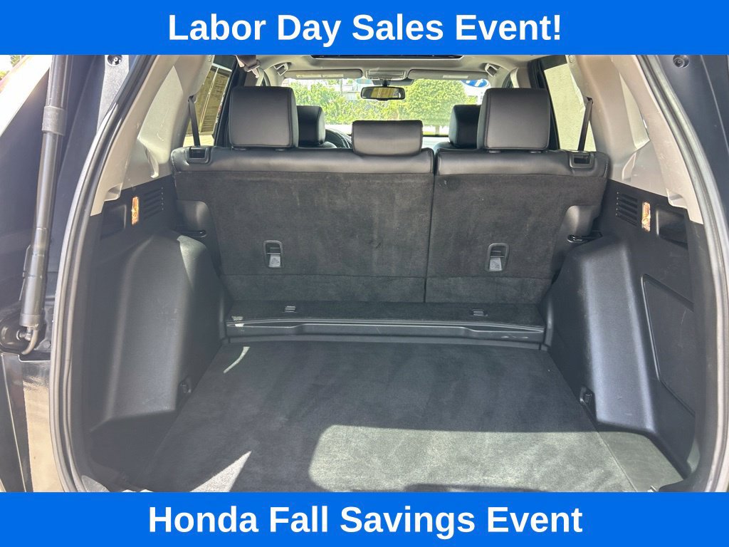 Used 2017 Honda CR-V Touring image 10