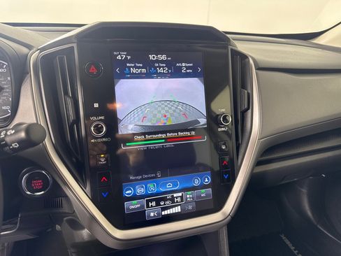 Used 2024 Subaru Crosstrek 2.0i Premium image 18