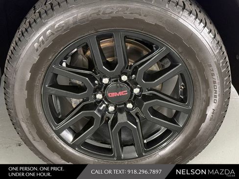 Used 2020 GMC Sierra 1500 Elevation w/ Elevation Value Package RWD image 16
