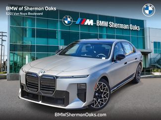 New 2027 BMW 740i w/ Executive Package RWD video 1