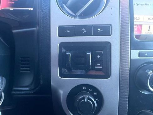 Used 2016 Ford Expedition XLT w/ Equipment Group 202A image 26