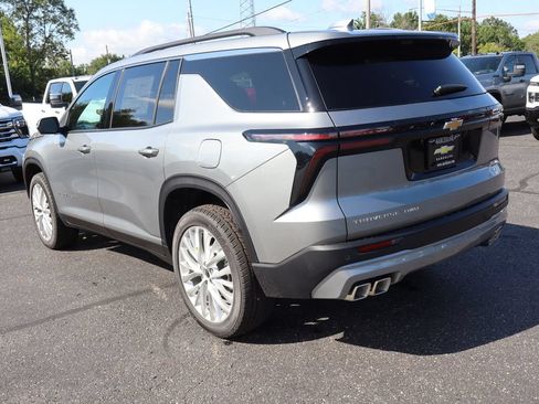New 2027 Chevrolet Traverse LT w/ Driver Confidence Package AWD/4WD image 3