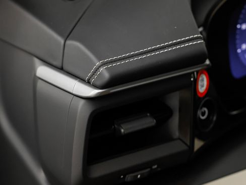 New 2025 Porsche Macan Turbo Electric image 29