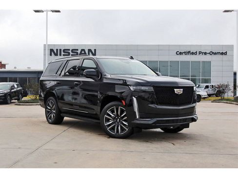 Used 2023 Cadillac Escalade Sport image 1
