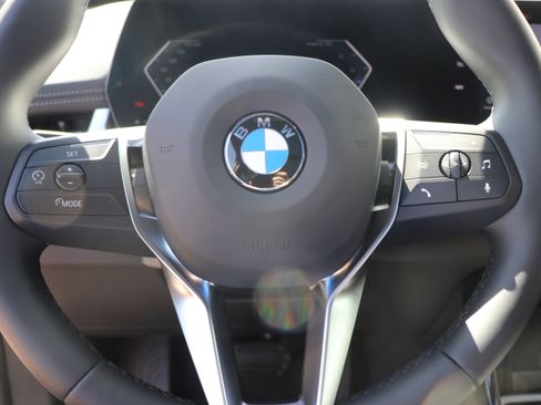 Used 2025 BMW X1 xDrive28i w/ Convenience Package AWD/4WD image 17