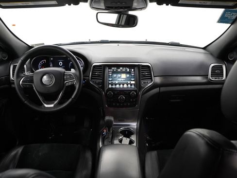 Used 2017 Jeep Grand Cherokee Altitude AWD/4WD image 15
