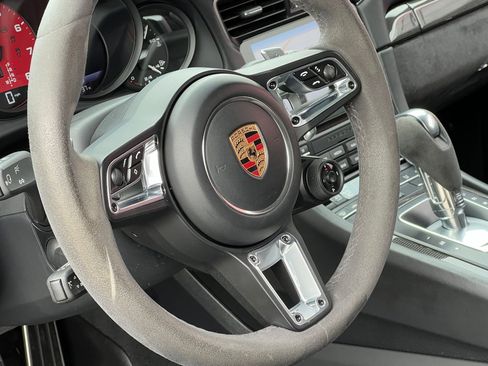 Used 2019 Porsche 911 Targa 4S AWD/4WD image 33