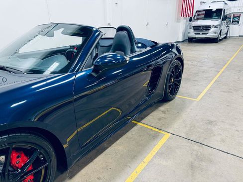 Used 2019 Porsche 718 Boxster GTS image 25
