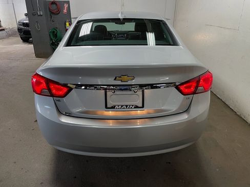 Used 2018 Chevrolet Impala LT w/ LT Leather Package image 8