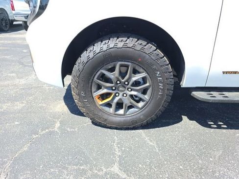 New 2026 Ford Expedition Tremor AWD/4WD image 9