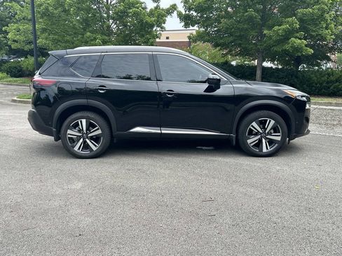 Used 2023 Nissan Rogue SL w/ SL Premium Package AWD/4WD image 8