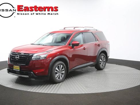 Used 2023 Nissan Pathfinder SL w/ Lighting Package (N92) AWD/4WD image 51