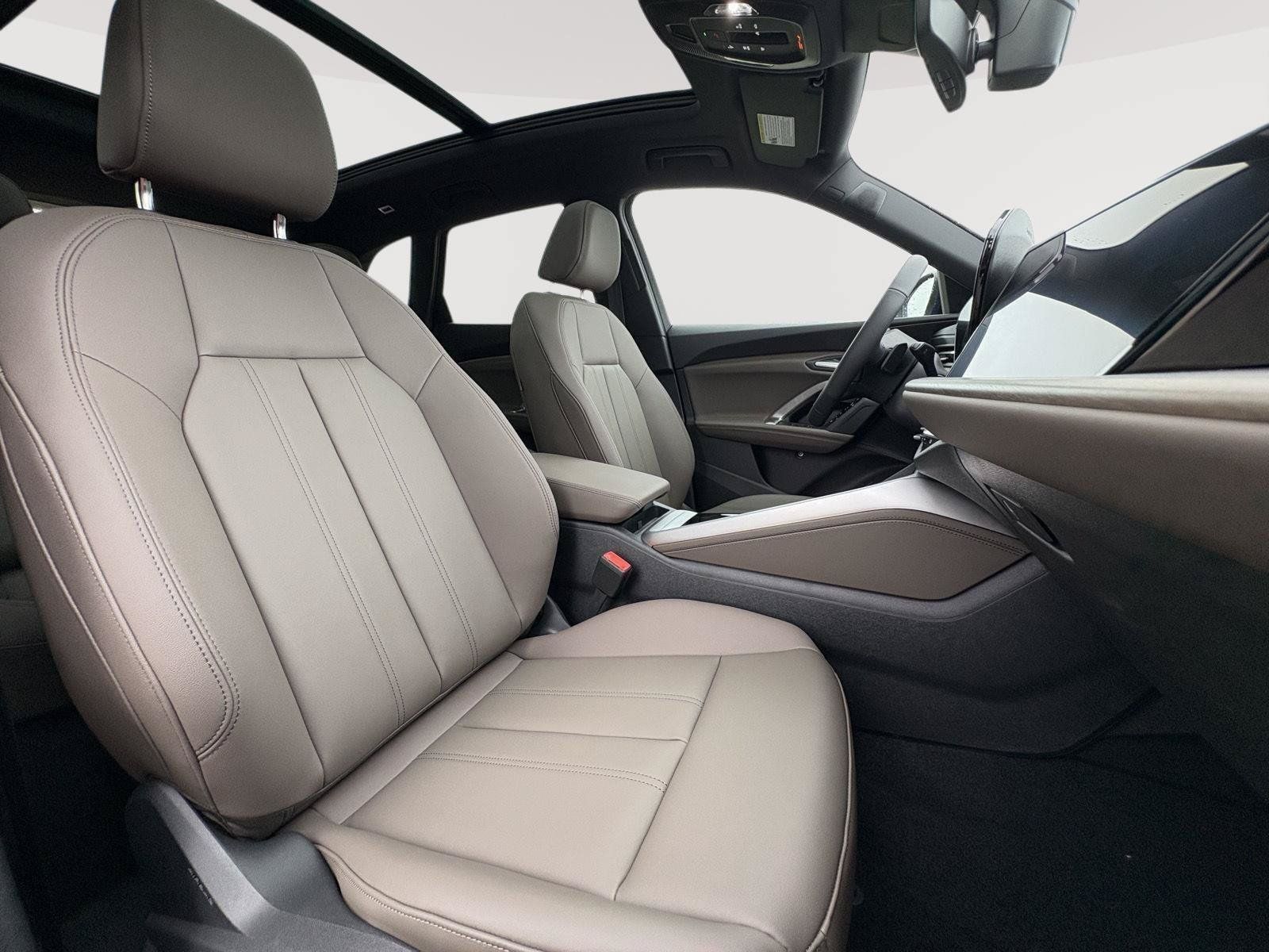 New 2026 Audi Q5 Premium Plus AWD/4WD image 24