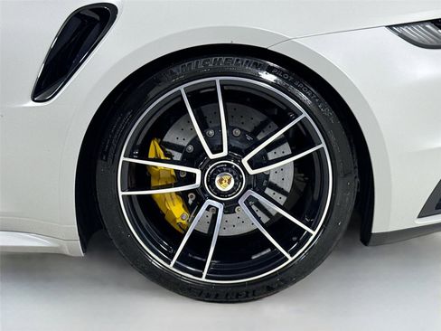 Used 2022 Porsche 911 Turbo S image 39