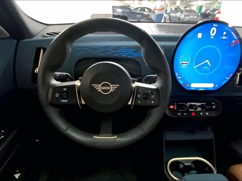 Certified 2025 MINI Cooper Countryman S w/ Comfort Package Max AWD/4WD image 5