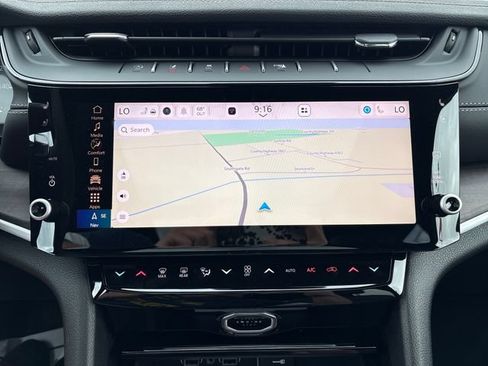 New 2026 Jeep Grand Cherokee L Limited AWD/4WD image 18