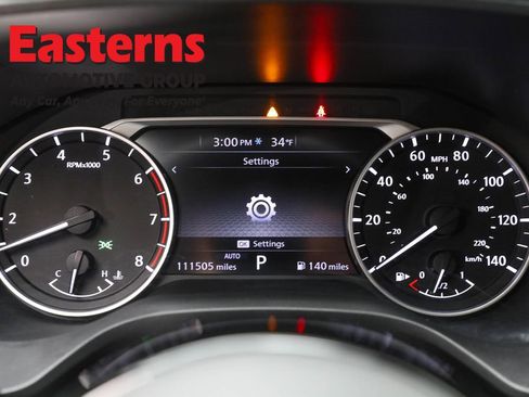 Used 2022 Nissan Rogue SV AWD/4WD image 18